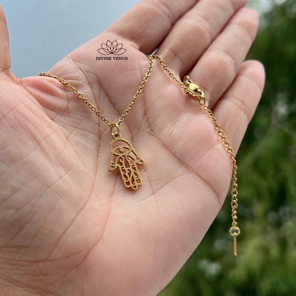 Hamsa Pendant Necklace | Dainty | Gold Plated Stainless Steel | Handmade - Picture 3 of 3